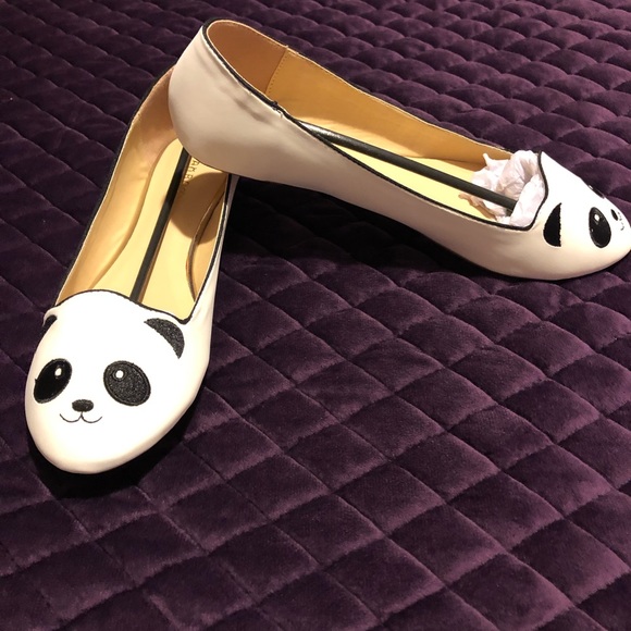 !!!!SOLD!!!! Panda 🐼 flats - Picture 2 of 5